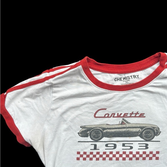 ✨ White and red vintage 90s Corvette racing t-shirt tee✨ - Picture 2 of 4
